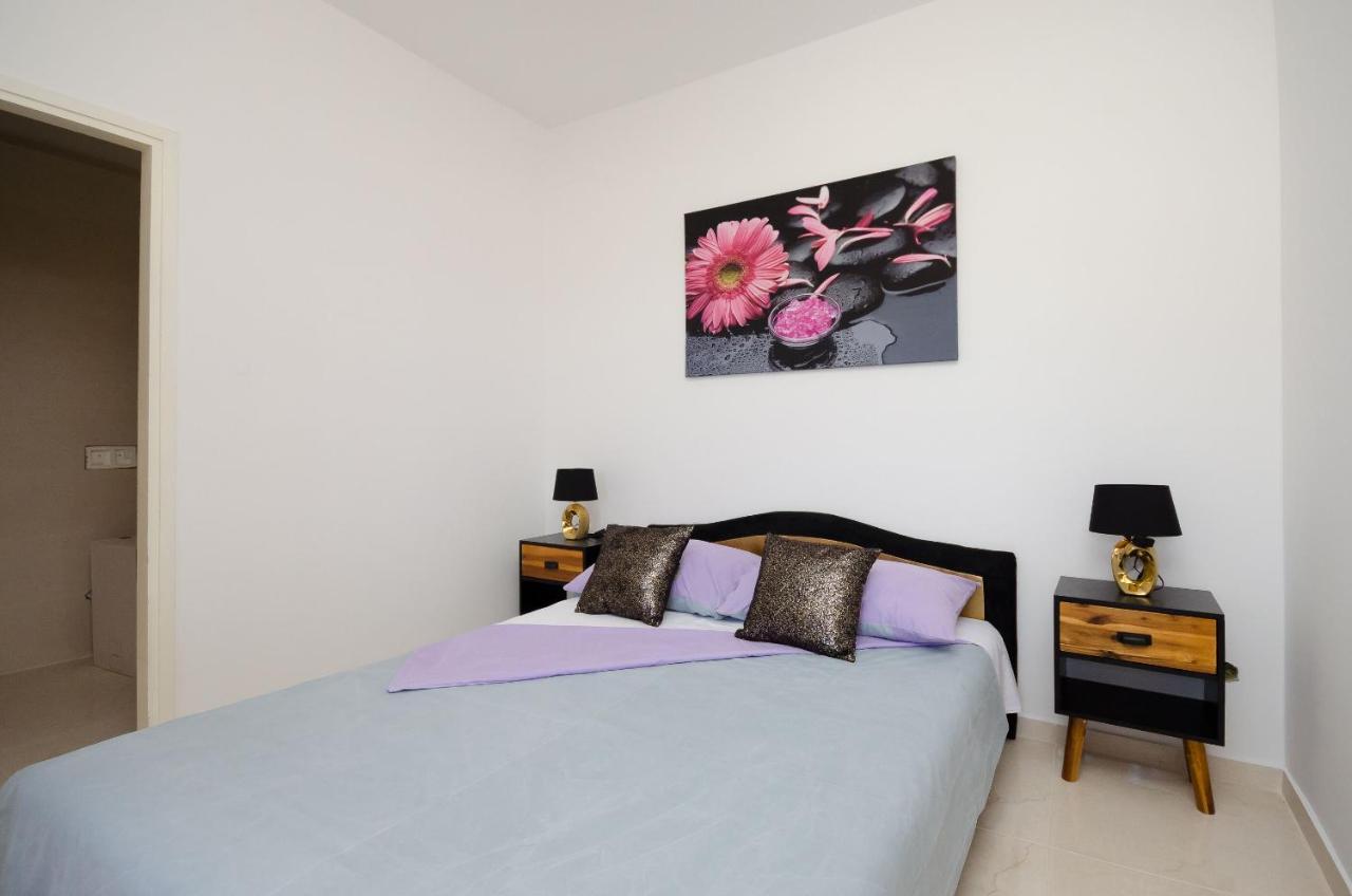 Apartments Darko Palit المظهر الخارجي الصورة
